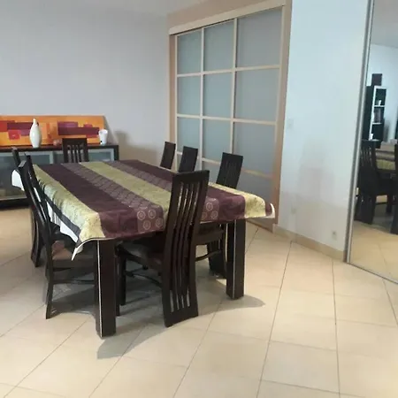 Апартаменты Loft De 130 M2 Avec Et Billard *