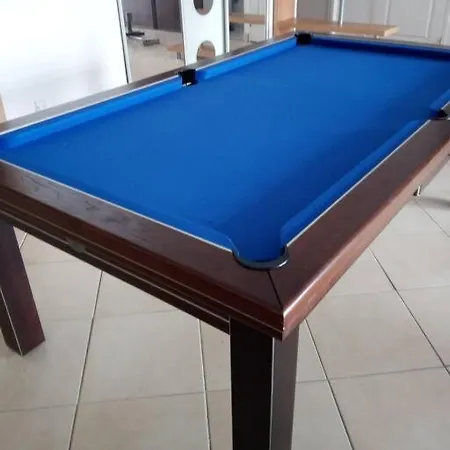 Loft De 130 M2 Avec Et Billard