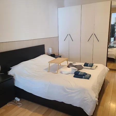 Loft De 130 M2 Avec Et Billard * Брест