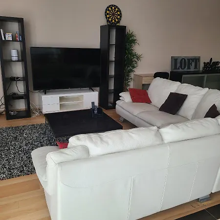 Loft De 130 M2 Avec Et Billard *